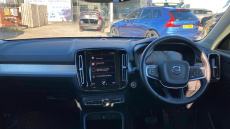 Volvo Xc40 2.0 T4 Momentum 5dr AWD Geartronic Petrol Estate